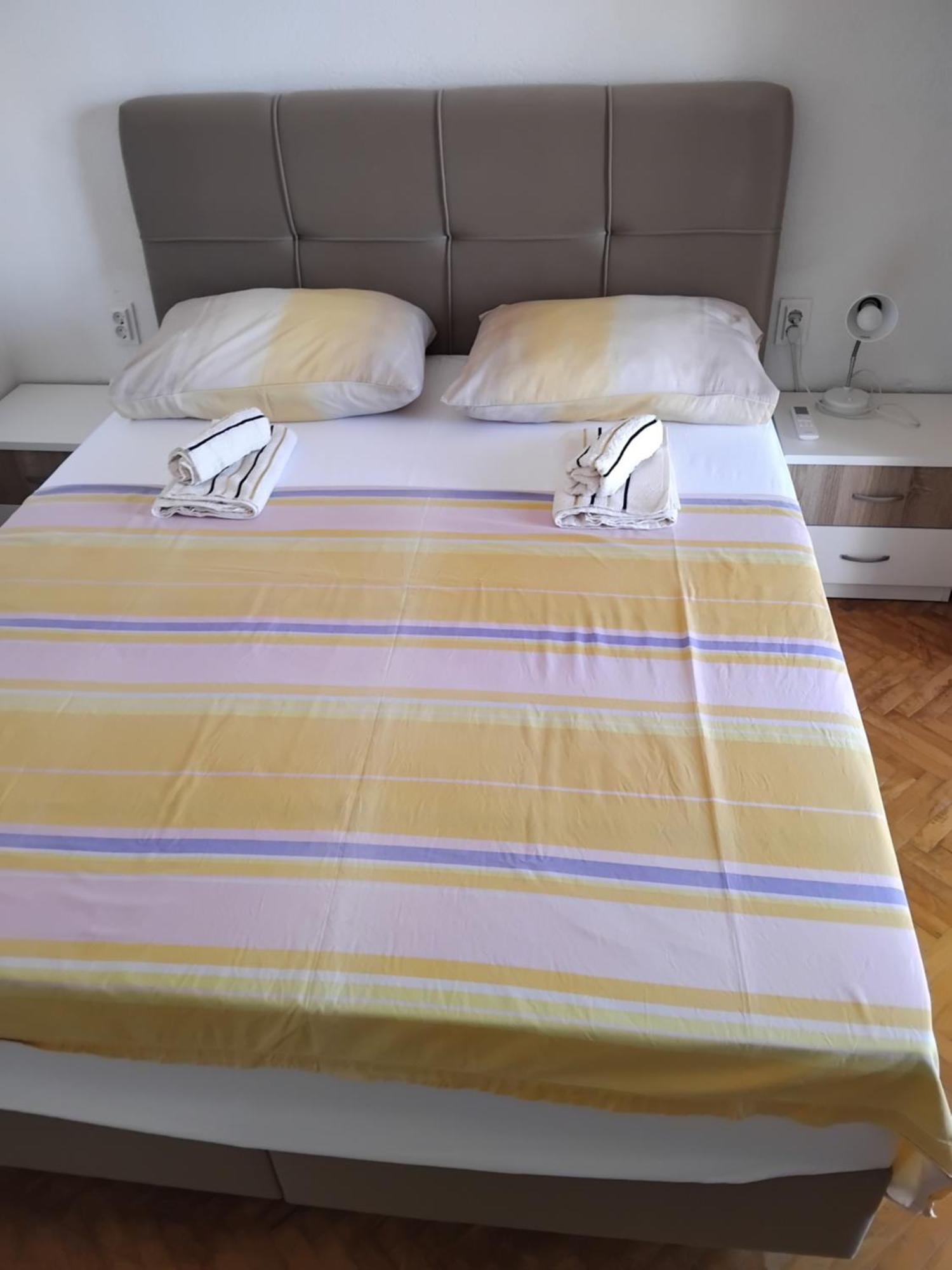Rooms Anela With Large Common Tarrace And Beautiful Sea View Ragusa Esterno foto