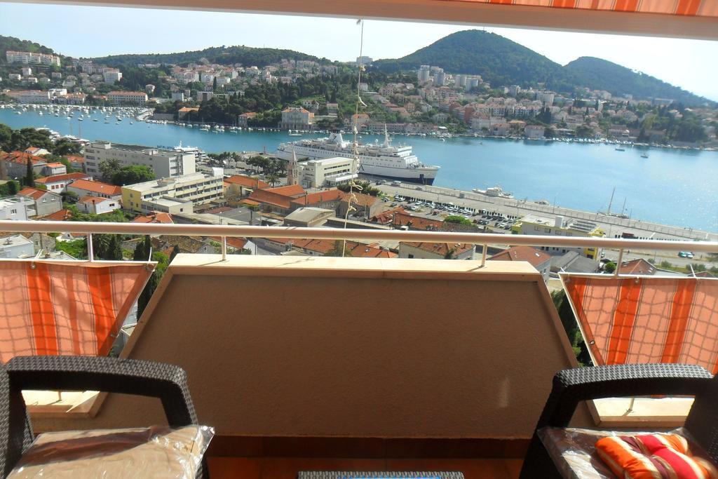 Rooms Anela With Large Common Tarrace And Beautiful Sea View Ragusa Camera foto