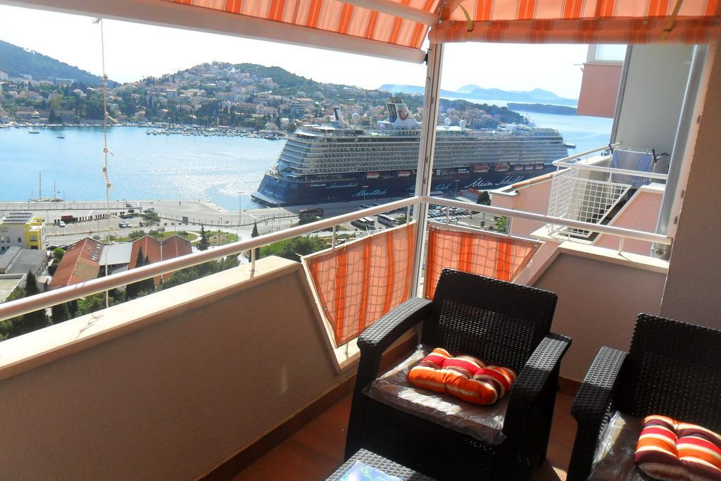 Rooms Anela With Large Common Tarrace And Beautiful Sea View Ragusa Esterno foto