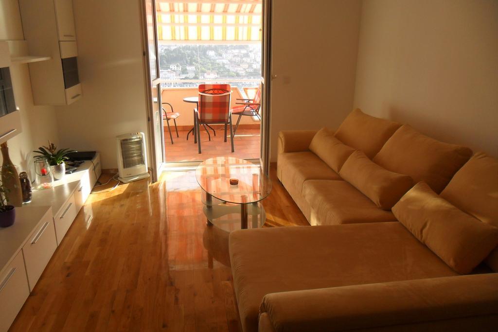 Rooms Anela With Large Common Tarrace And Beautiful Sea View Ragusa Camera foto