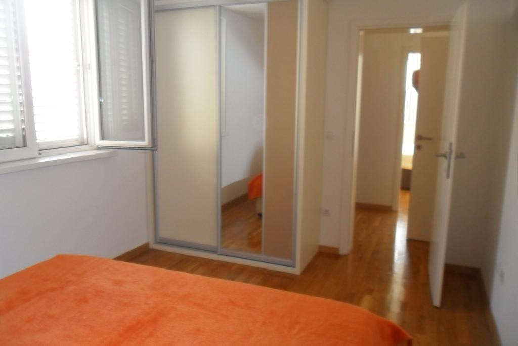 Rooms Anela With Large Common Tarrace And Beautiful Sea View Ragusa Camera foto